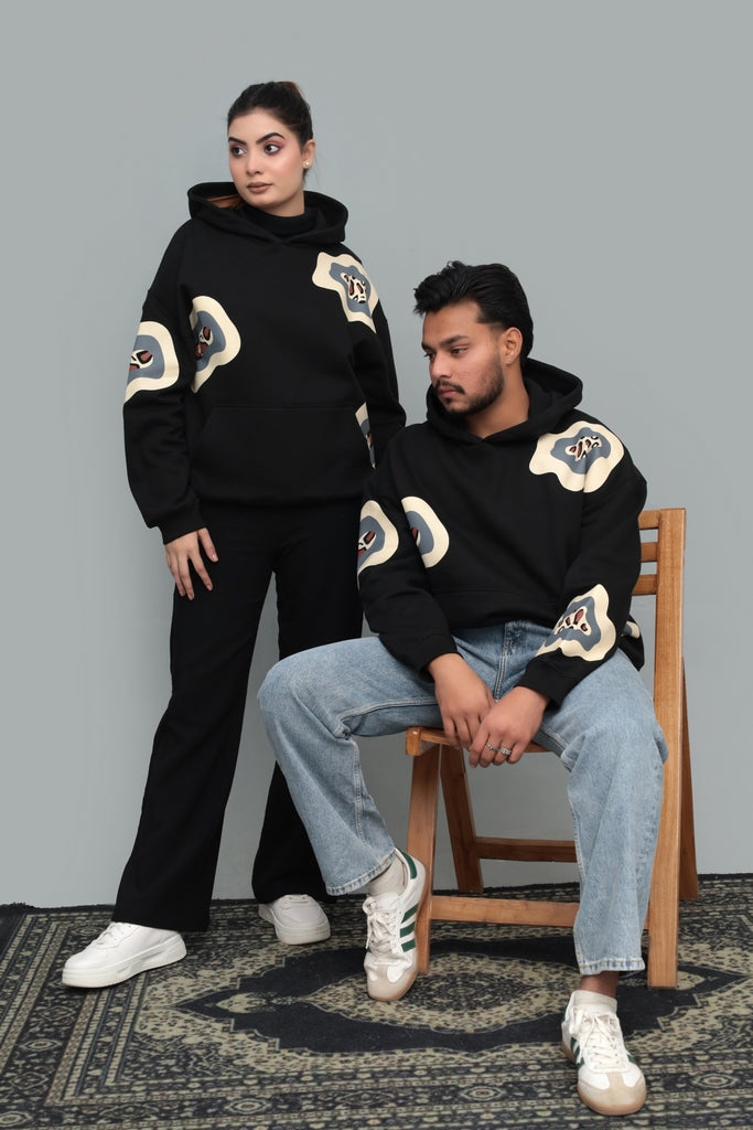 PULL OVER PRINT HOODIE